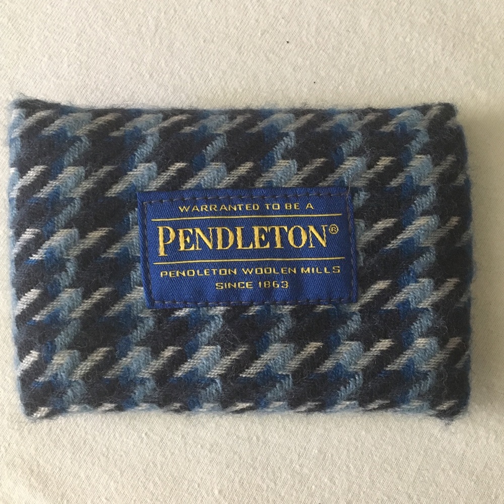 Pendleton Houndstooth Wool Travel-Pack Tissue Hol… - image 1